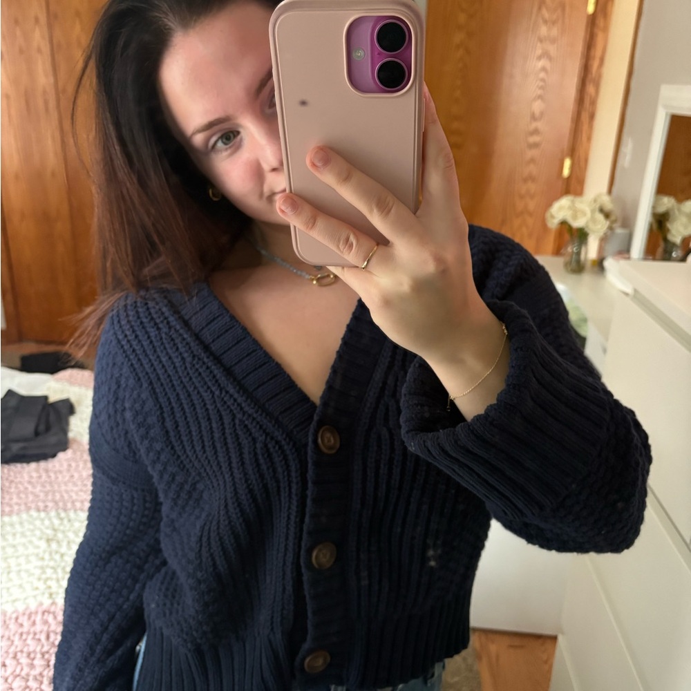 A&F NAVY BLUE CARDIGAN SWEATER